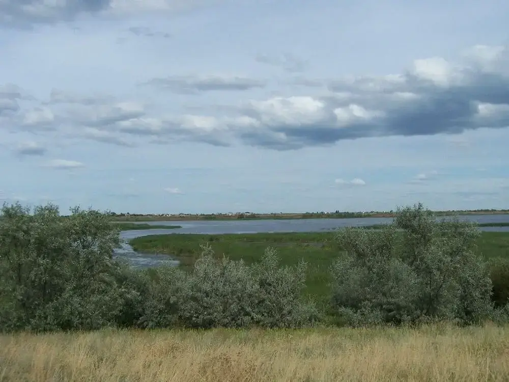 Курдюмский залив (Галечный пляж)