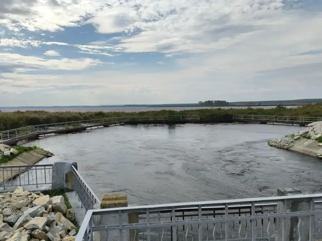 Водосброс